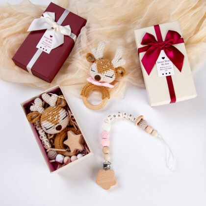 Animal Rattle Baby Gift Set 0–12M — Wooden Box